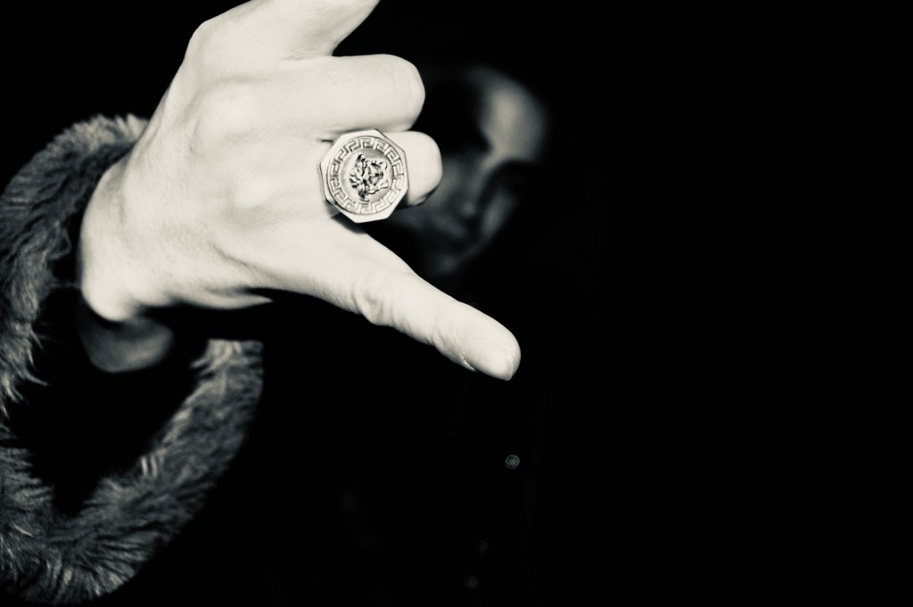 Come facciamo? (A fare tutto in un giorno e a dimenticarci di&nbsp;essere)